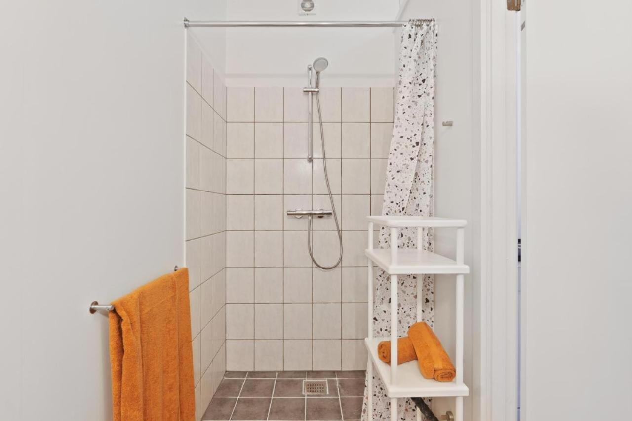 Charming - Luxurious 1 Bedroom Apartment In The Heart Of Aalborg Exterior foto
